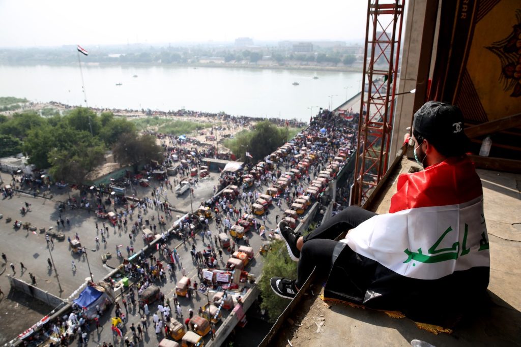 Vista panoramica dal Turkish Restaurant occupato dagli oppositori al governo (AFP)