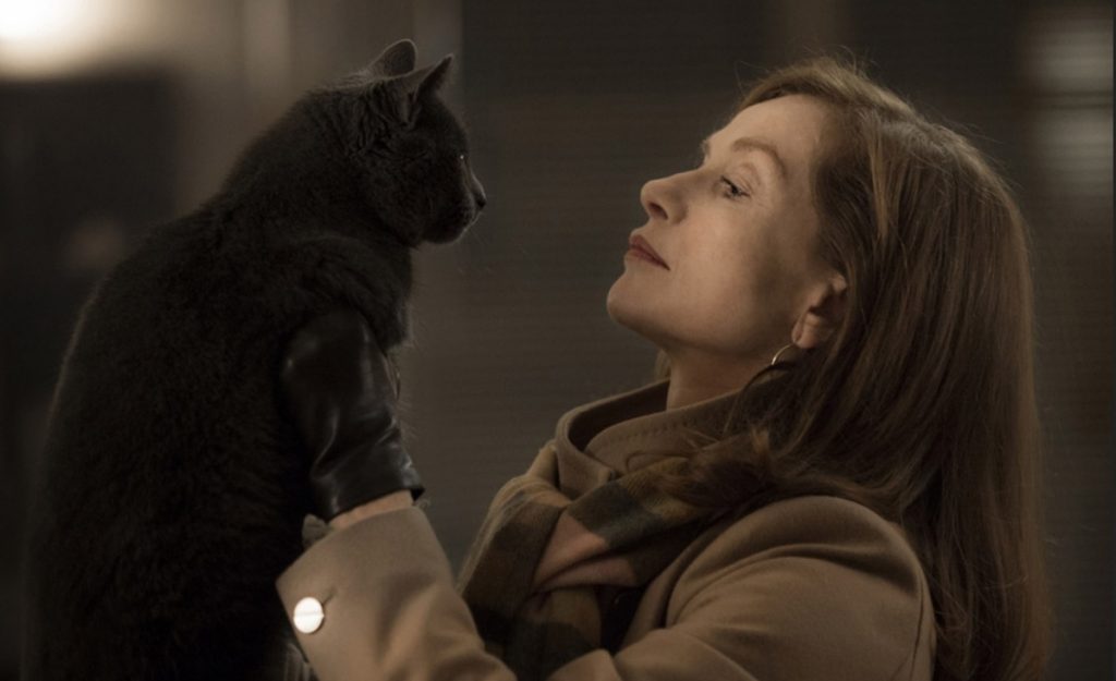 L’attrice francesce Isabelle Huppert in una scena di Elle (quinlan.it)