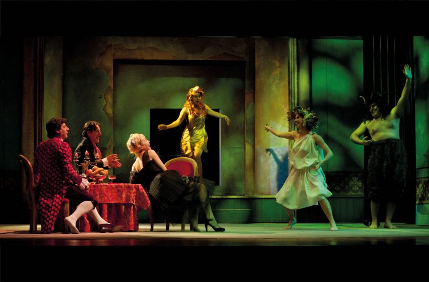 Protagonista della divertente commedia andata in scena a Locarno è Enrico Solfrizzi (a sinistra)