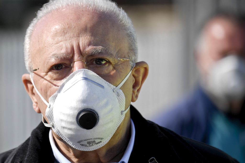 Il governatore campano Vincenzo De Luca (Keystone)