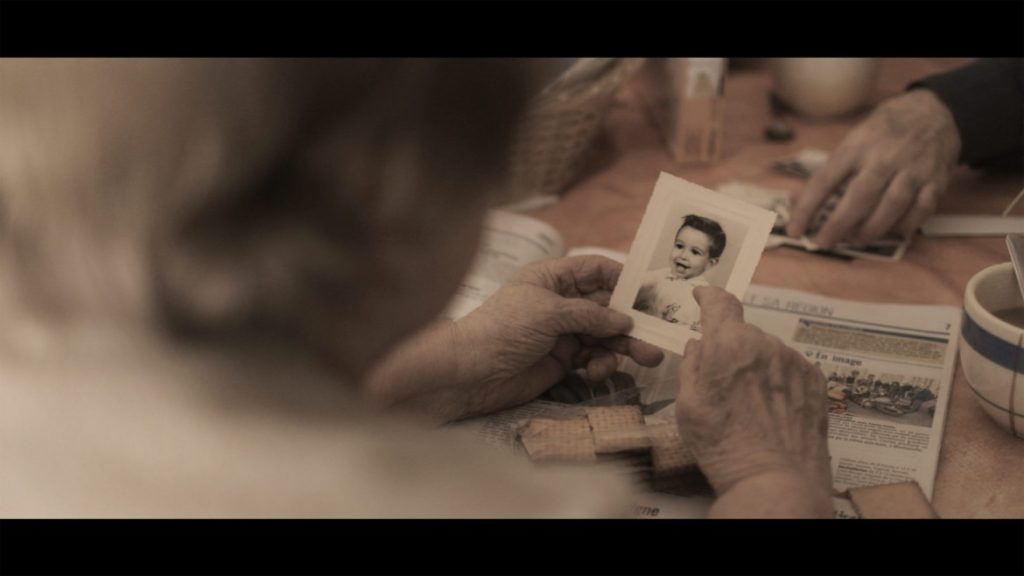 Un momento dello spettacolo, proposto al Piccolo di Milano (© Masiar Pasquali)