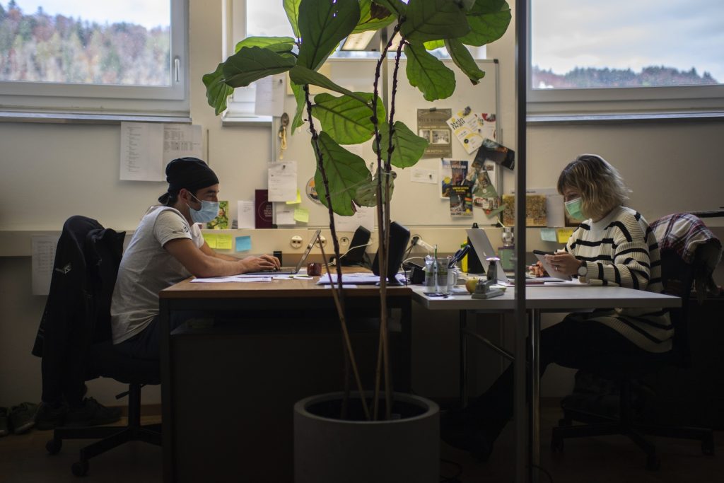 Per i lavoratori è importante che la comunicazione aziendale sia chiara (Keystone)