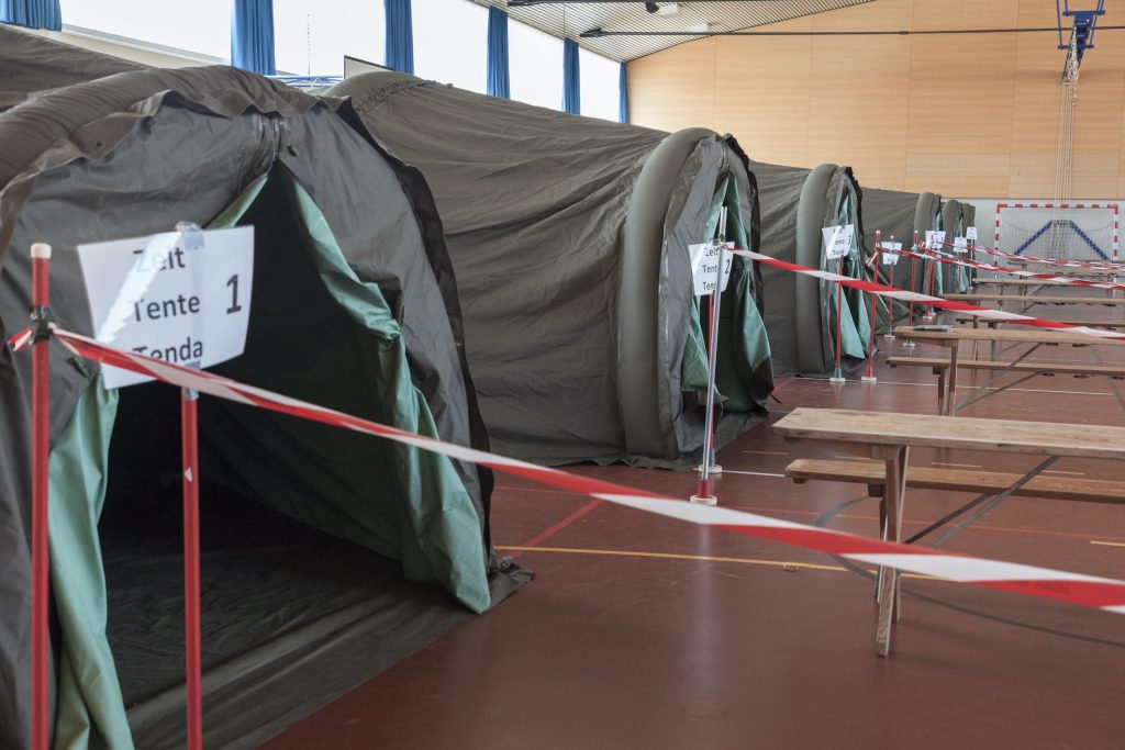 La palestra convertita a possibile centro Covid positivi (Didier Ruef)