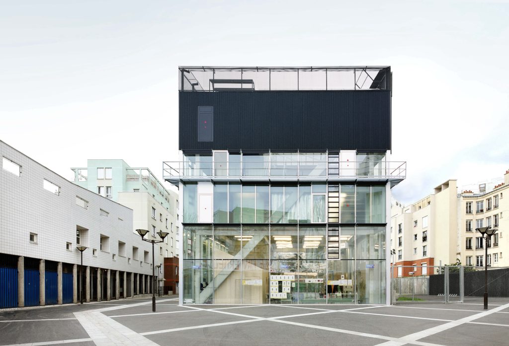 Bruther (Stéphanie Bru e Alexandre Theriot), Centro culturale e sportivo a Saint-Blaise