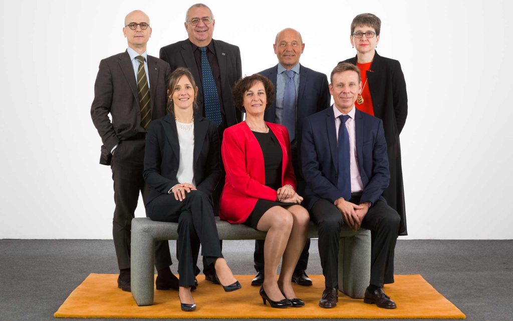 I membri del Consiglio di Amministrazione di Migros Ticino per il periodo 2016-2020. Da sinistra in prima fila: Sharon Guggiari Salari, Monica Duca Widmer, Daniele Lotti; in seconda fila Gianni Roberto Rossi, Roberto Klaus, Sergio Recupero, Francesca Lepori Colombo (V. Cammarata)