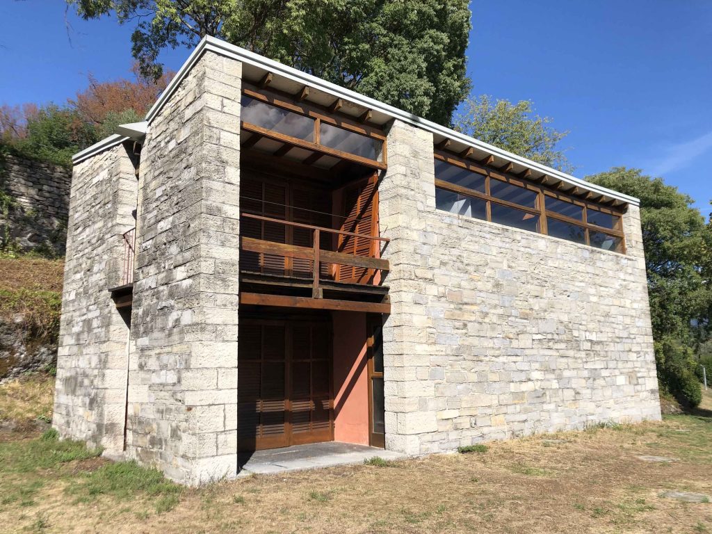 Una delle tre residenze per artisti progettate da Pietro Lingeri realizzate negli Anni 30 del 900 (M. Fontana)