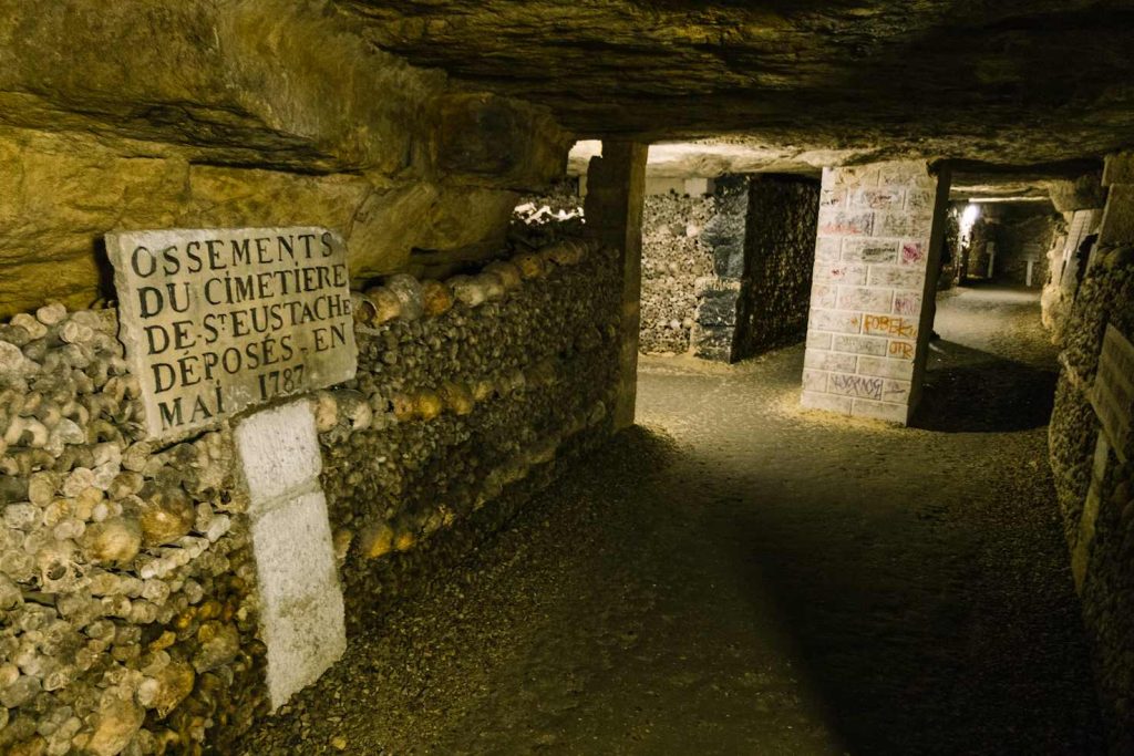 Visione dei tunnel senza visitatori