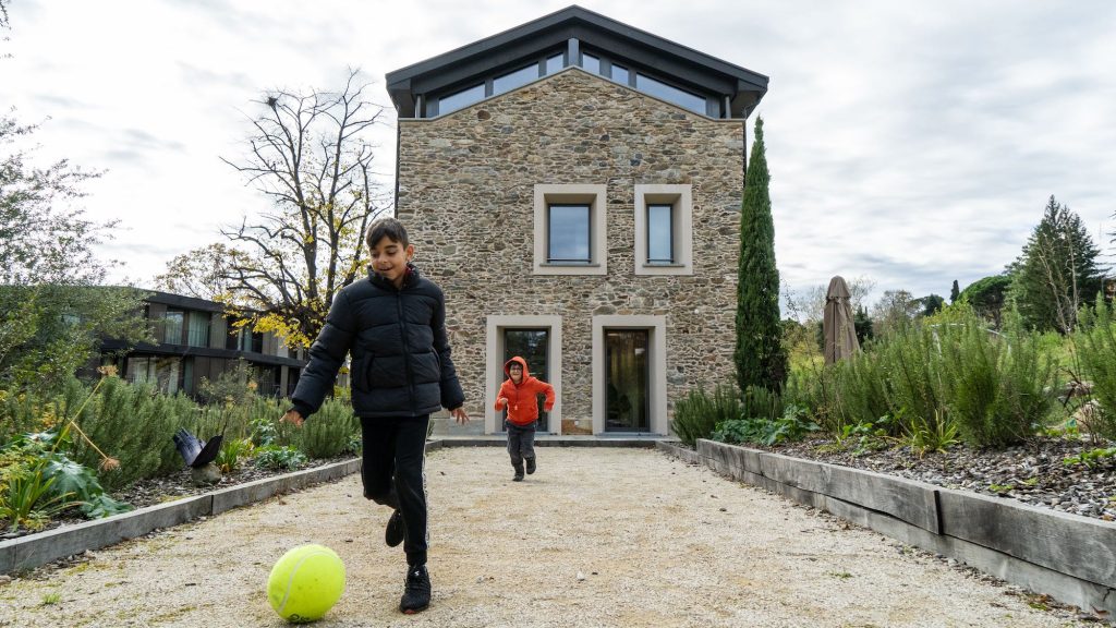 Alcuni momenti alla Cascina di Sorengo durante l’attività Domeniche in Famiglia (Ricardo Torres / REC)