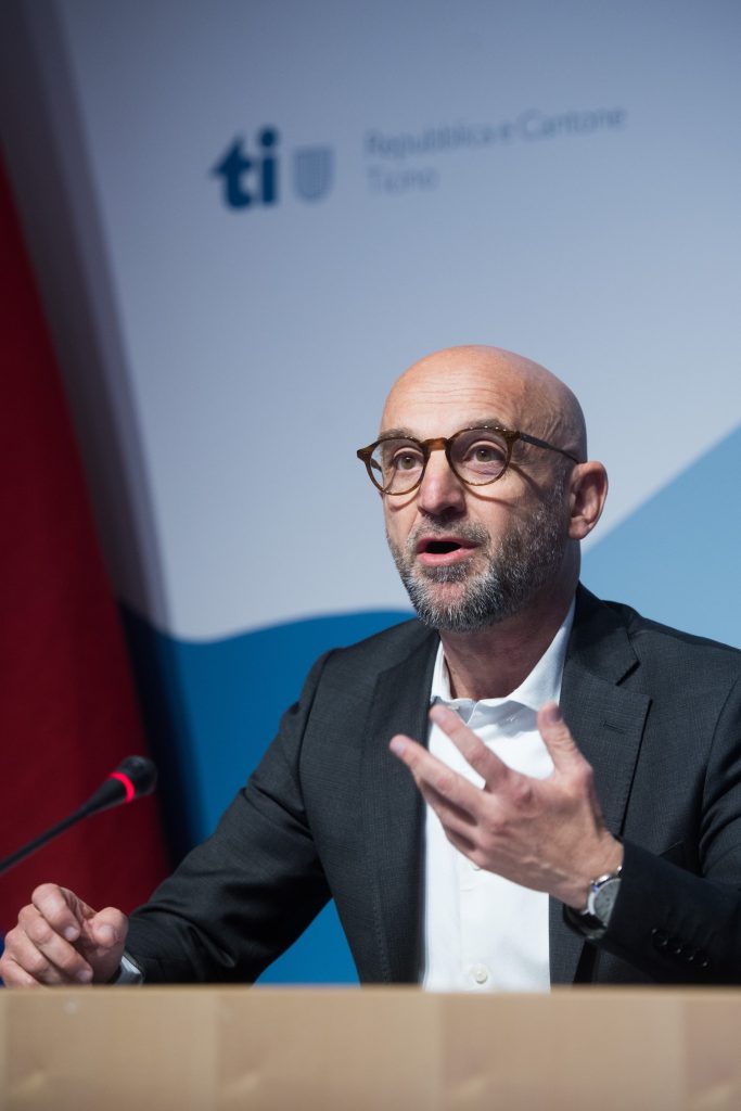  In basso, Marzio Della Santa, responsabile della Sezione enti locali (Ti-press)