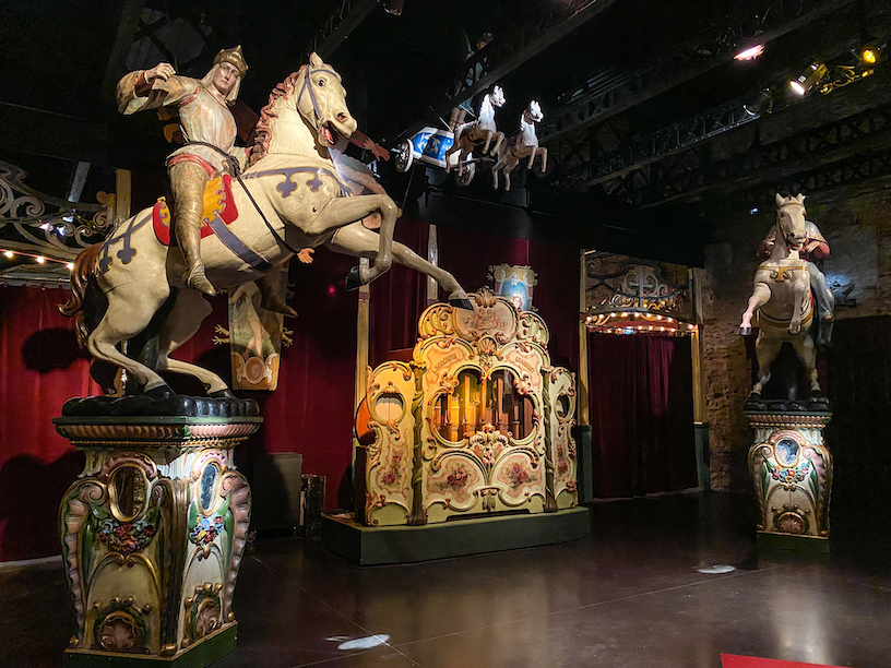 Organo a barile: le sue note possono essere sentite a oltre tre chilometri di distanza