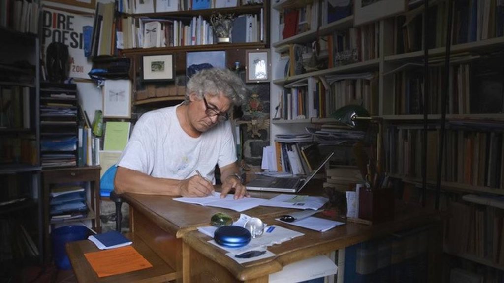 Fabio Pusterla è il protagonista di «Libellula gentile» (rsi)