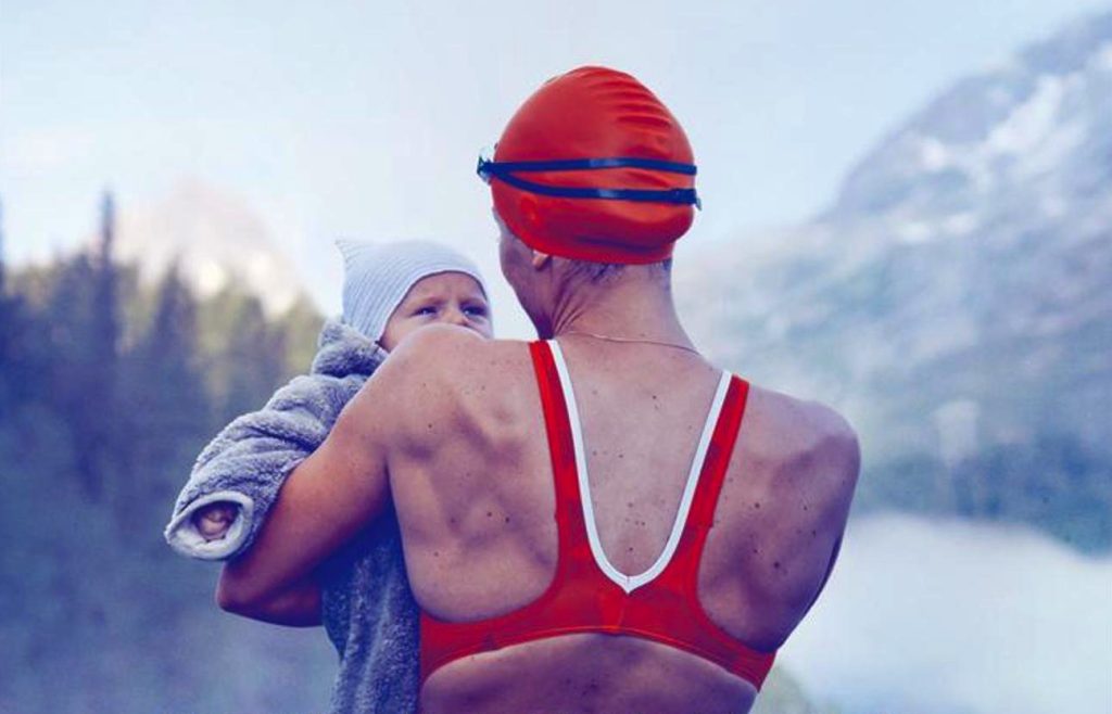 In copertina la triatleta Nicola Spirig