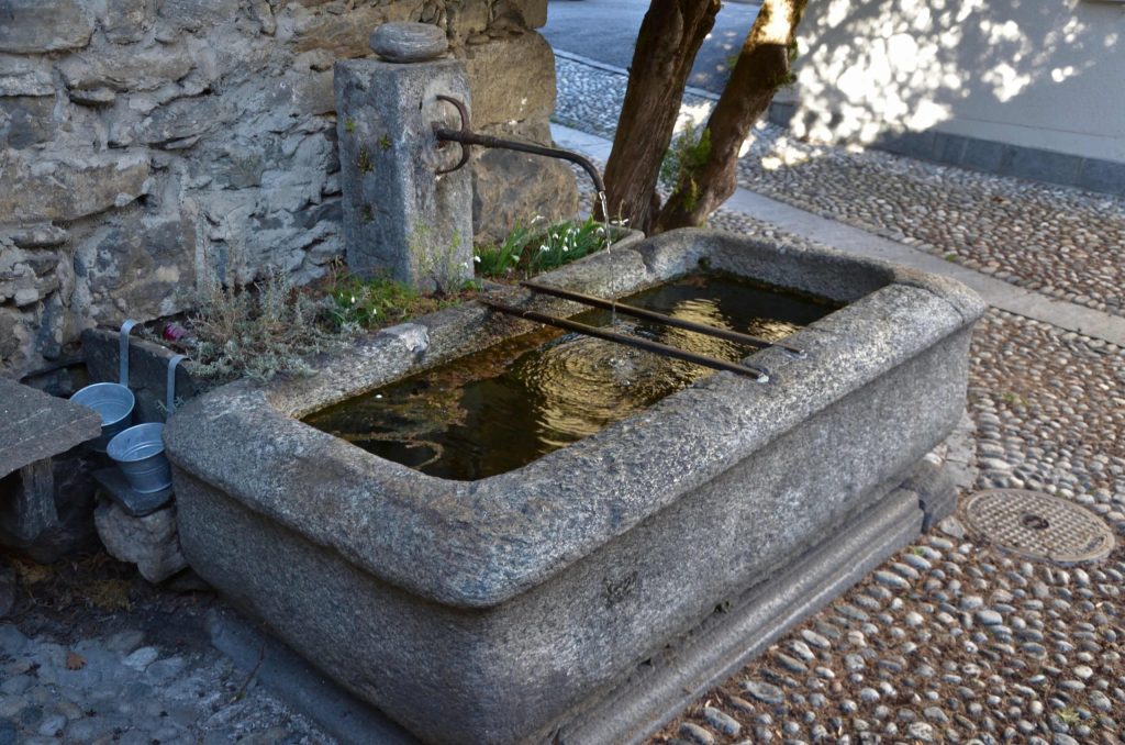 Fontana a Verscio