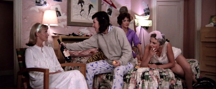 Il pigiama party delle Pink Ladies in «Grease»
(Youtube)