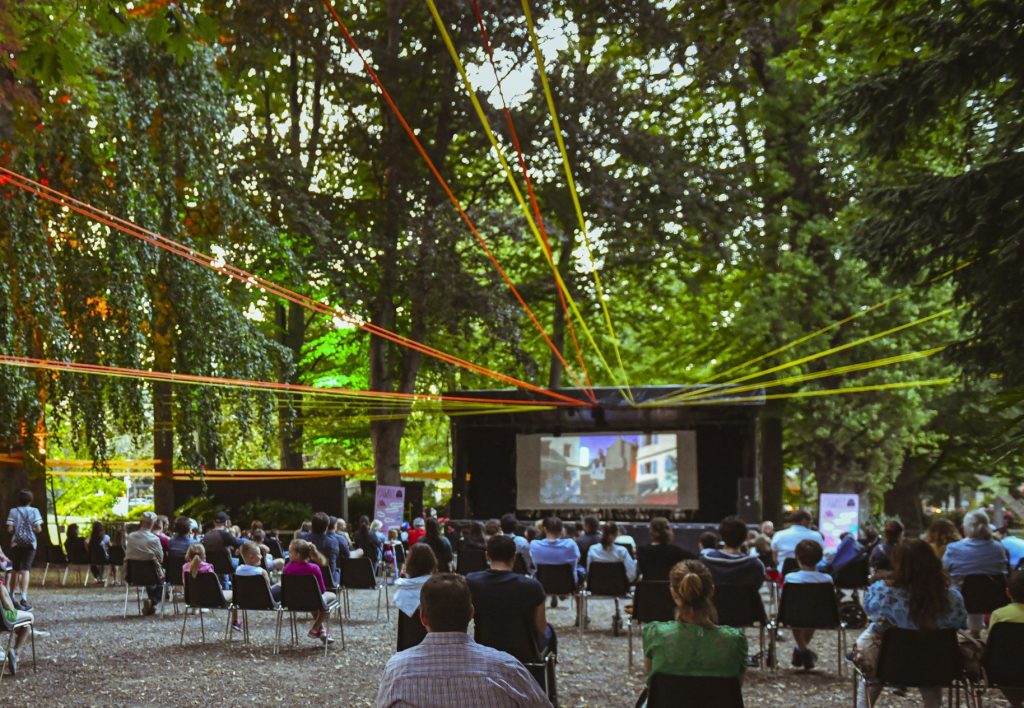 Il palco del Boschetto al Parco Ciani (© Divisione eventi e congressi, Città di Lugano)