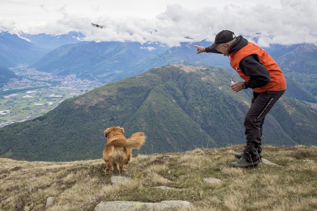 Il drone è un grande aiuto nella ricerca (Stefano Spinelli)