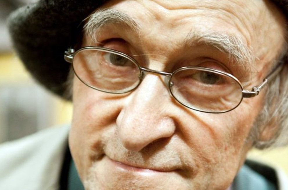 È nato a Torino il 24 agosto del 1927 (biografieonline.it)