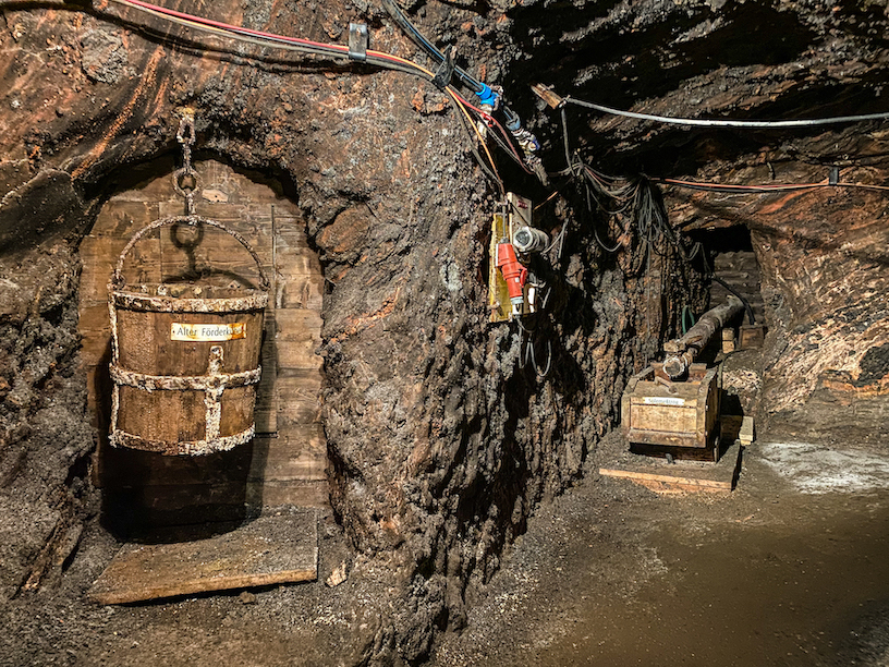 Alcuni degli antichi strumenti utilizzati nel processo di estrazione del sale