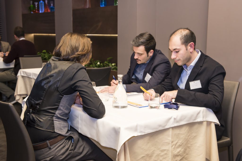 Conoscere di persona più candidati e presentarsi a più aziende: lo Speed Date ottimizza i tempi e valorizza il fattore umano (www.randstad.ch)