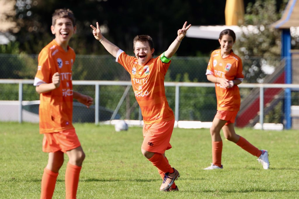 Tutti gli aggiornamenti della stagione della squadra luganese sono pubblicati sul blog www.glamilla.ch/tutti-in-gioco