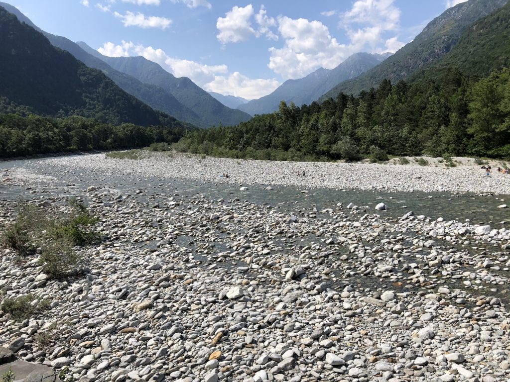 Il fiume Maggia in secca, maggio 2020 (Manuela Mazzi)