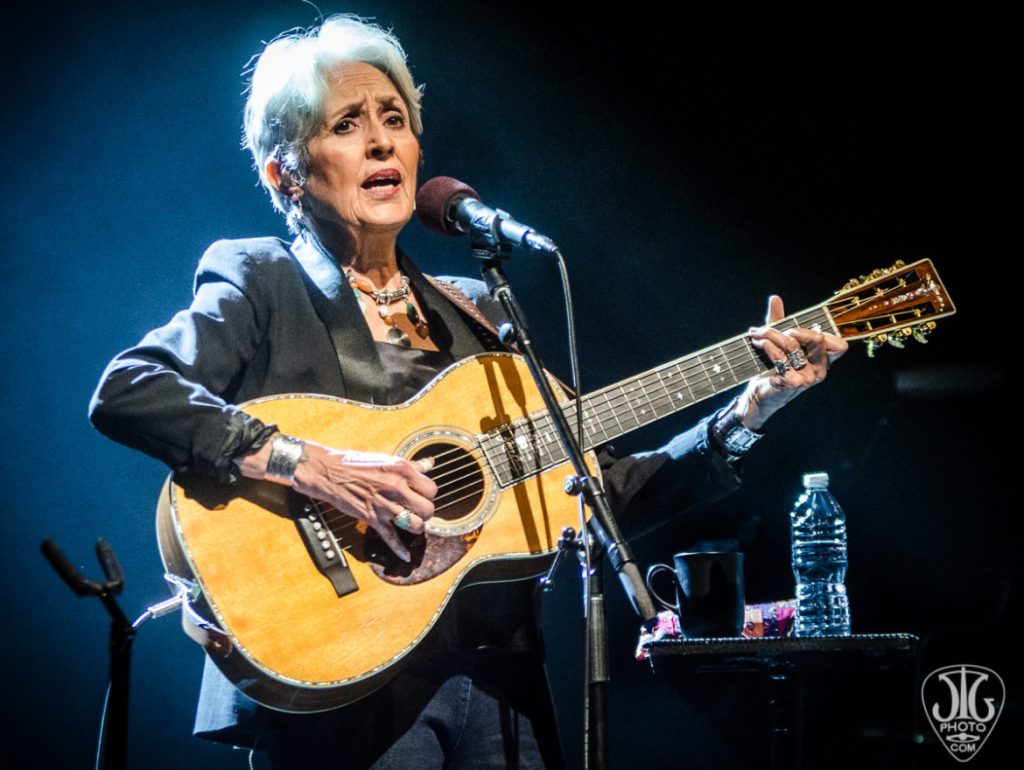 La cantautrice americana in una foto del 2016 (Wikimedia)