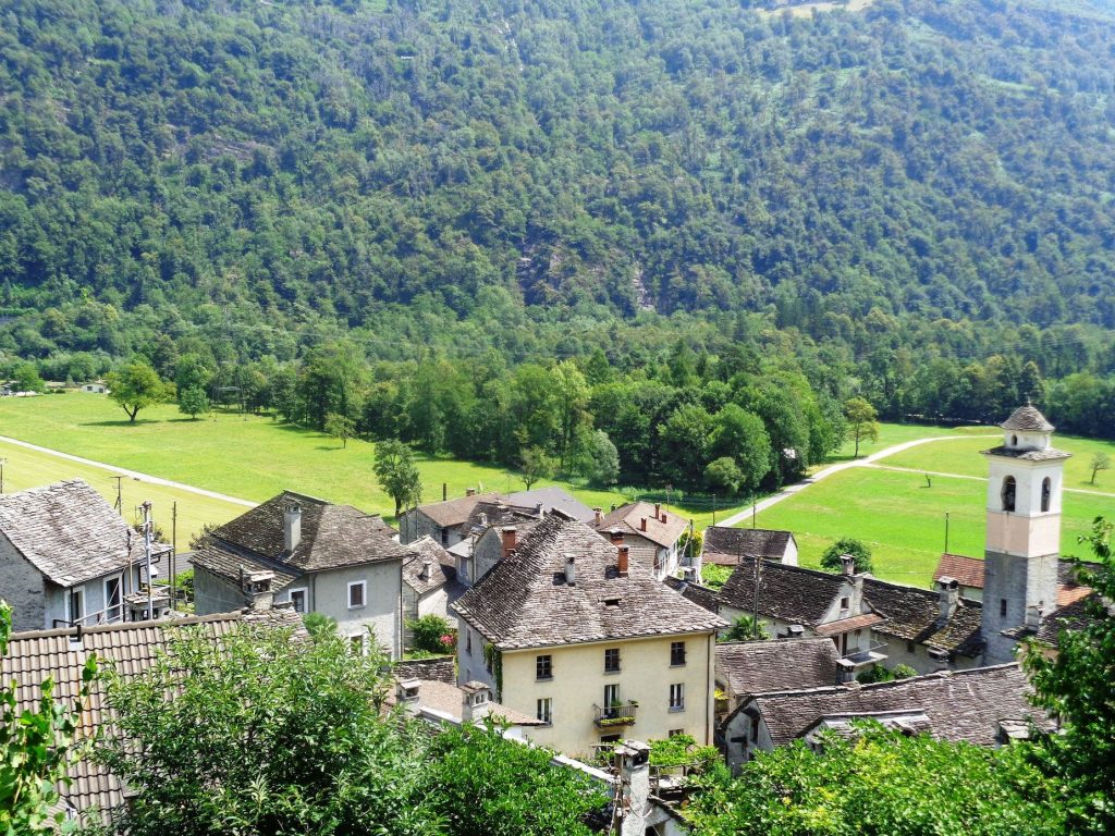 Lodano, punto di partenza del Sentiero paesaggistico che si può percorrere con l’aiuto di audioguida e mappa interattiva (Elia Stampanoni)