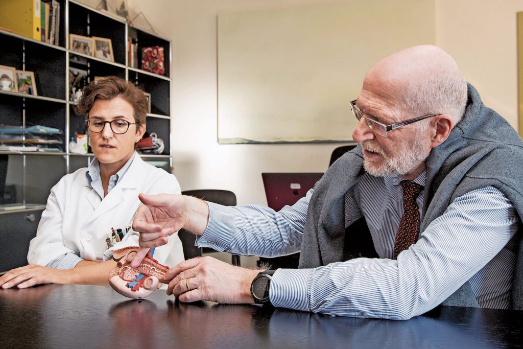 Il professor Pietro Majno-Hurst, primario chirurgia Viscerale ORL e la dottoressa Alessandra Cristaudi (Stefano Spinelli)
