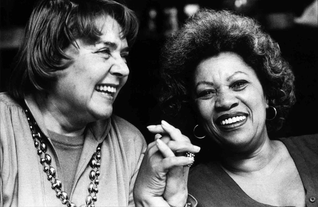 Fernanda Pivano e Toni Morrison a Milano, 1983 (© Maria Mulas)