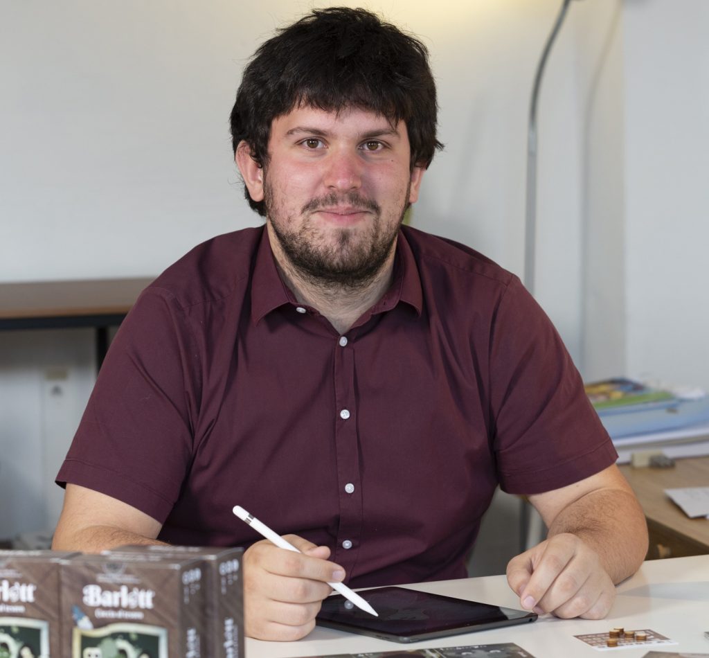 Alessandro Bianchi ha prodotto Barlòtt il suo primo gioco nel 2018