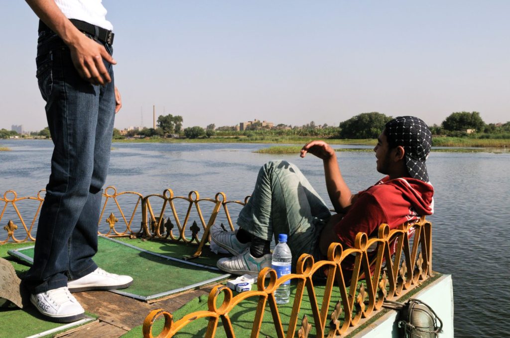 Le barche che trasportano le persone per le visite turistiche dal Cairo alle dighe di Qanater dove inizia il delta del fiume Nilo