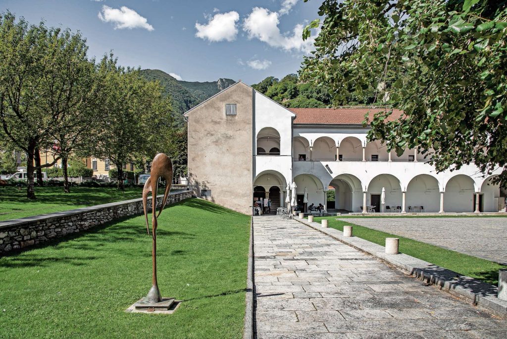 Il Convento di Monte Carasso, comune che si affidò all’architetto Luigi Snozzi e fu premiato nel 1993 (Patrimonio Svizzero/Janic Scheidegger)