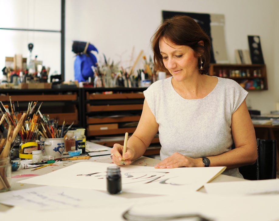 Gabriela Hess insegna a riscoprire l’arte antica della scrittura