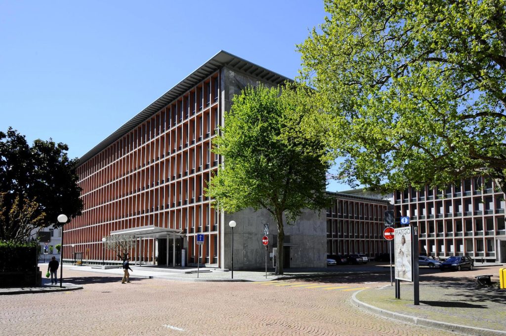 Il palazzo dell’amministrazione cantonale a Bellinzona