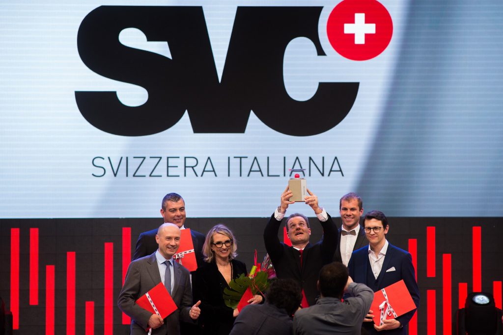 Lugano: Prix SVC Svizzera Italiana 2019. Nella foto, i premiati, con al centro il vincitore Edy Belloli CEO della ditta Belloli SA. (© Ti-Press / Samuel Golay)