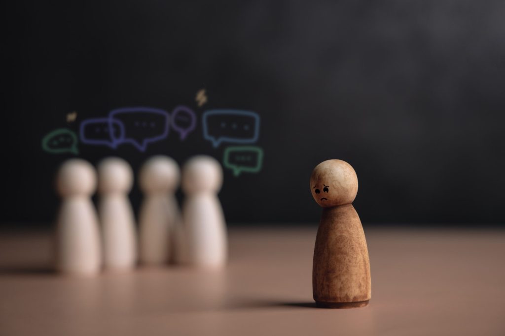 Essere rifiutati fa parte della vita di tutti i giorni: ci sentiamo respinti quando gli altri non ricambiano l’apprezzamento che abbiamo per loro (Shutterstock)