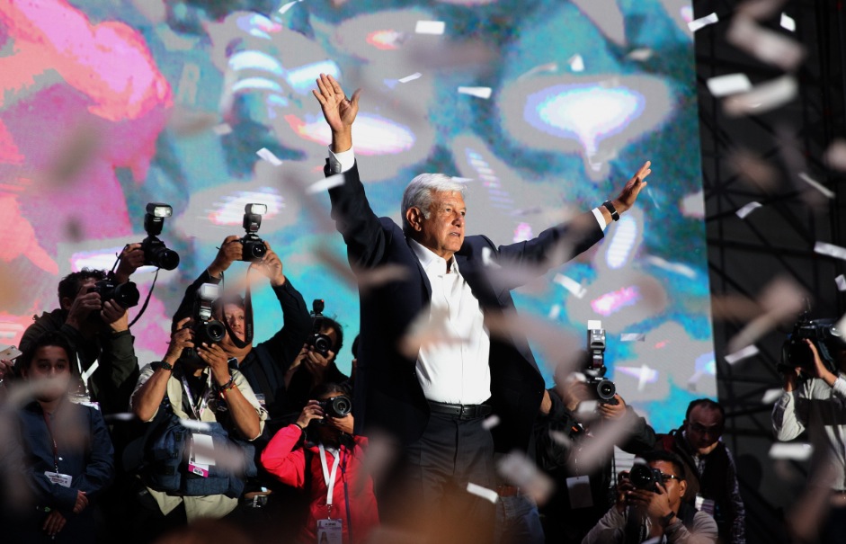 Lopez Obrador, la notte del trionfo (Keystone)
