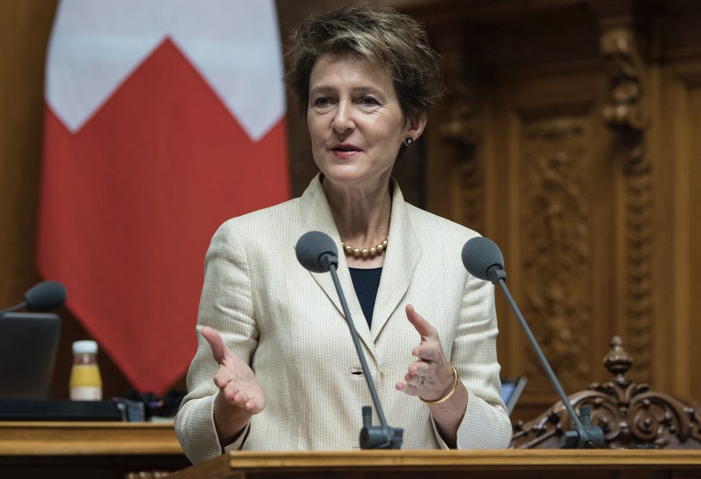 Simonetta Sommaruga ha annunciato che non sarà un riforma completa ma un adeguamento necessario, dovuto ai cambiamenti della società (Keystone)