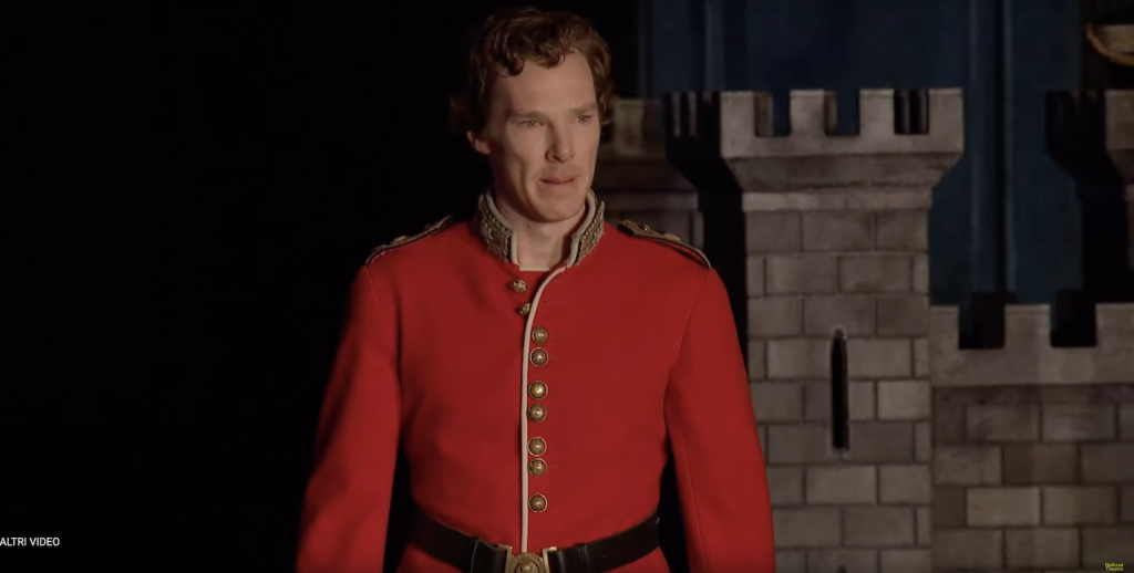 Benedict Cumberbatch nei panni di Amleto (Youtube)