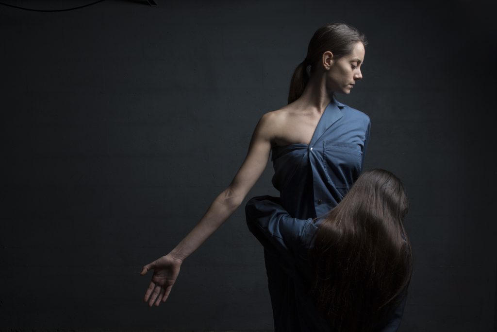 Speechless Voices di Cindy van Acker (© Louise Roy)