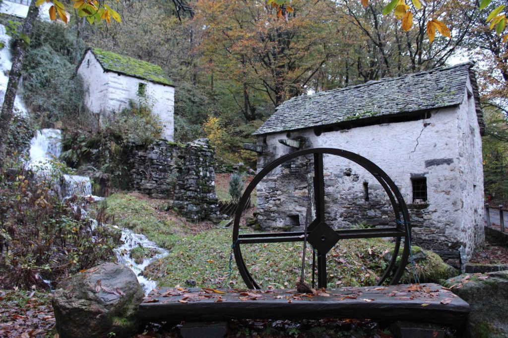 I mulini di Moghegno (Elia Stampanoni)