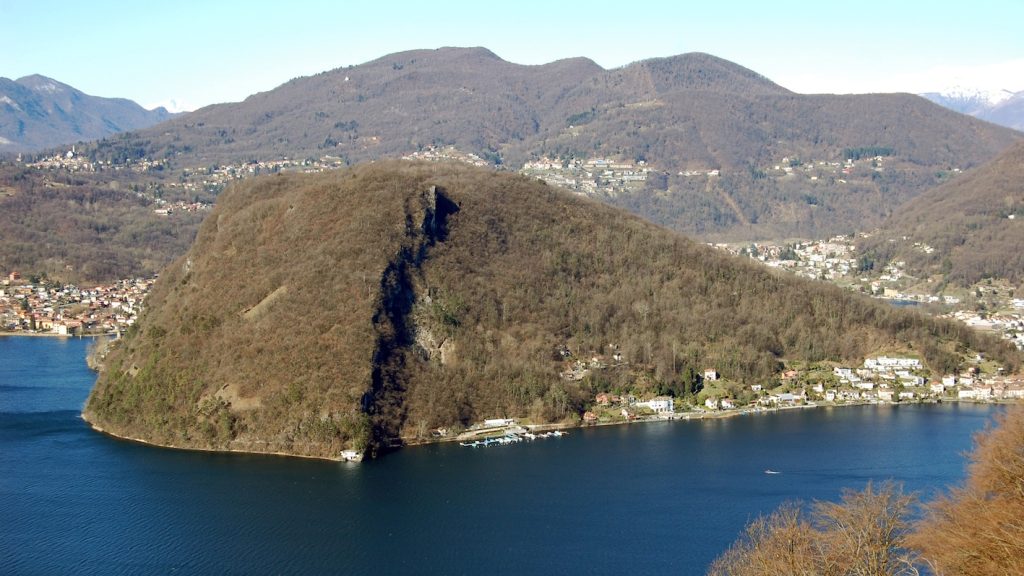 Il Monte Caslano visto da oriente (Rudolf Stockar)