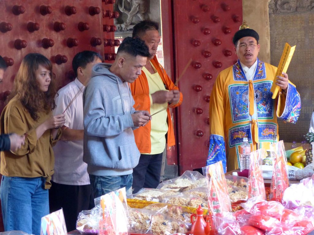 Tainan, cerimonia in tempio confuciano