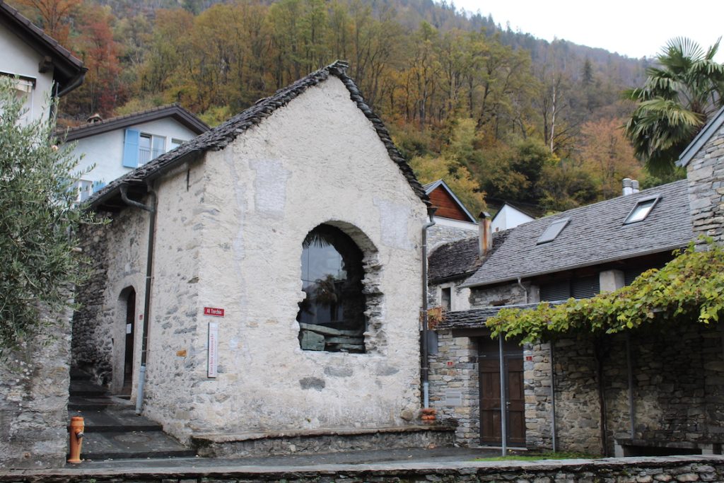 Piazza Al Torchio, Cavigliano (E. Stampanoni)