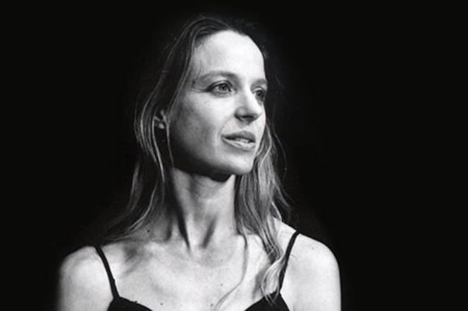 Un'intensa immagine di Tiziana Arnaboldi (teatrodanza.ch)