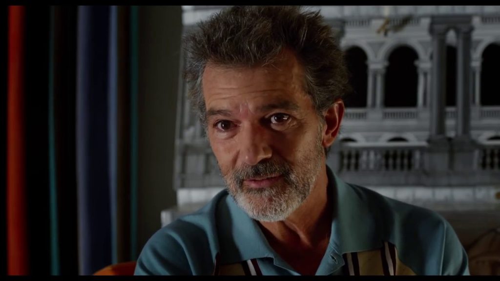 Antonio Banderas è il protagonista del nuovo film di Almodóvar (Youtube)