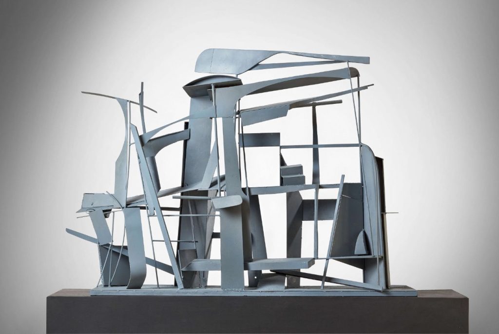 Paolo Bellini, Ricostruzione, 2017, Scultura in ferro (Collezione dell’artista, Foto Franco Mattei)