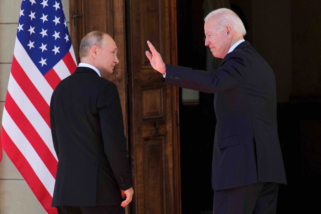 Da destra: Vladimir Putin e Joe Biden in un’immagine del 2021 (Keystone)