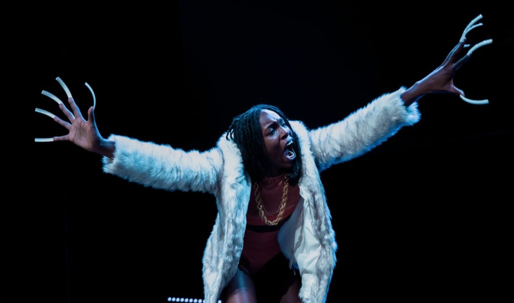 Cherish Menzo in scena a Ginevra (La Bâtie)