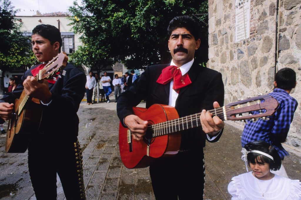 Tequila, città. Mariachi sulla piazza principale